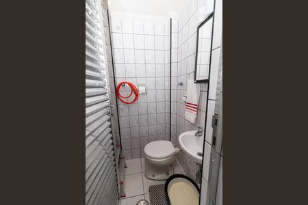 Apartamento à venda com 90m², 2 quartos e 2 vagasBanheiro de Serviço