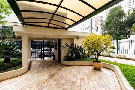 Apartamento à venda com 90m², 2 quartos e 2 vagasPortaria