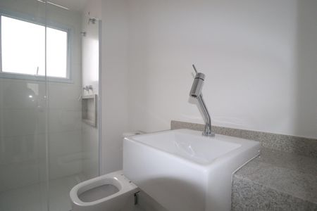 Apartamento à venda com 185m², 3 quartos e 3 vagasBanheiro da Suíte 2