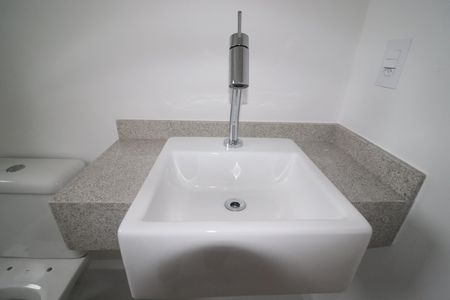 Apartamento à venda com 185m², 3 quartos e 3 vagasBanheiro da Suíte 2