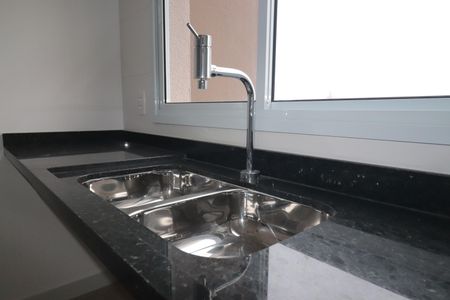 Apartamento à venda com 185m², 3 quartos e 3 vagasCozinha