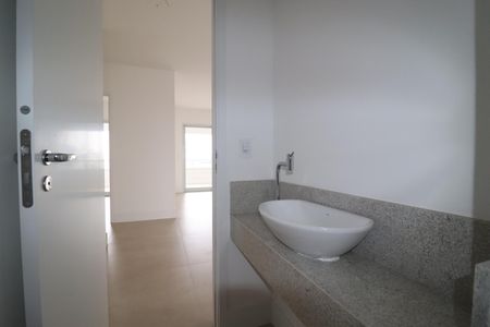Apartamento à venda com 185m², 3 quartos e 3 vagasLavabo