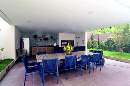 Apartamento à venda com 185m², 4 quartos e 3 vagasÁrea comum - Churrasqueira