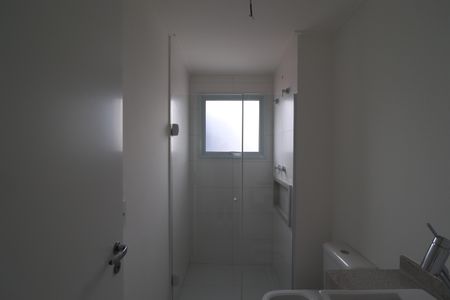 Apartamento à venda com 185m², 4 quartos e 3 vagasBanheiro da Suíte 2