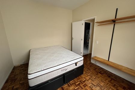 Quarto de apartamento à venda com 1 quarto, 50m² em Jardim Guanabara, Rio de Janeiro