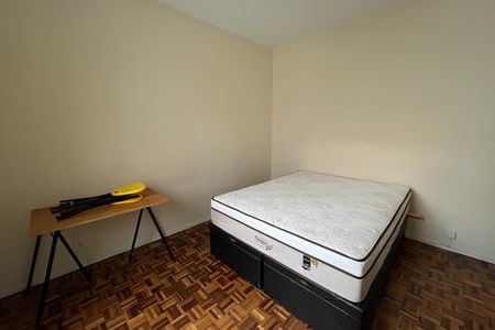 Quarto de apartamento à venda com 1 quarto, 50m² em Jardim Guanabara, Rio de Janeiro