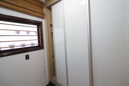 Casa à venda com 160m², 4 quartos e 2 vagasÁrea de Serviço