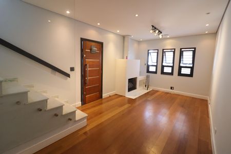 Sala de casa à venda com 4 quartos, 160m² em Umuarama, Osasco