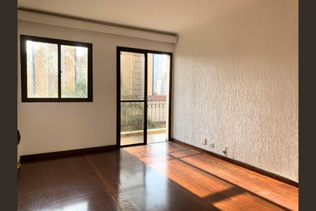 Apartamento à venda com 220m², 3 quartos e 2 vagas Apartamento à venda com 220m², 3 quartos e 2 vagasFoto 02