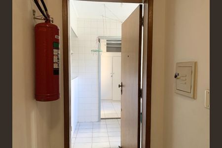 Apartamento à venda com 220m², 3 quartos e 2 vagas Apartamento à venda com 220m², 3 quartos e 2 vagasFoto 20