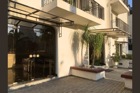 Apartamento à venda com 220m², 3 quartos e 2 vagas Apartamento à venda com 220m², 3 quartos e 2 vagasFoto 27