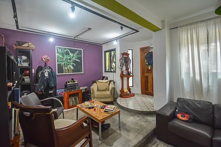 Casa à venda com 150m², 3 quartos e 2 vagasSala