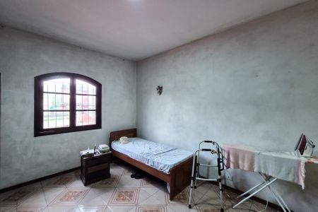 Casa à venda com 230m², 3 quartos e 4 vagasSuíte