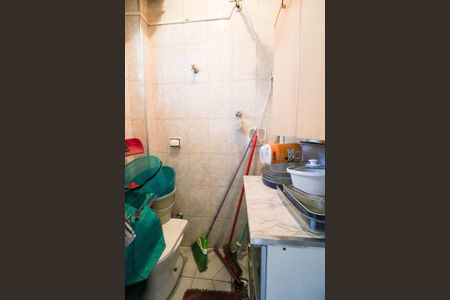 Apartamento à venda com 93m², 4 quartos e 1 vaga Apartamento à venda com 93m², 4 quartos e 1 vagaBanheiro de Serviço