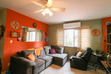 Apartamento à venda com 93m², 4 quartos e 1 vaga Apartamento à venda com 93m², 4 quartos e 1 vagaSala