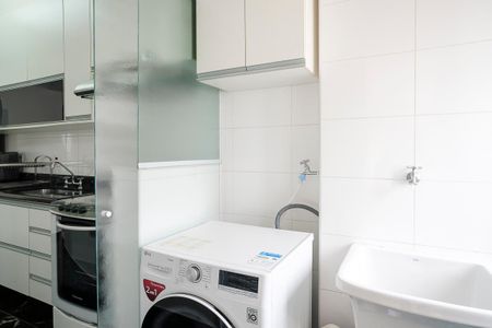 Apartamento à venda com 71m², 2 quartos e 2 vagasÁrea de serviço