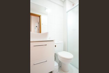 Apartamento à venda com 71m², 2 quartos e 2 vagasBanheiro da suíte 1