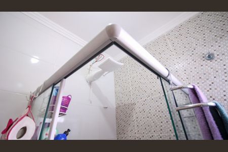 Casa à venda com 117m², 3 quartos e 3 vagas Casa à venda com 117m², 3 quartos e 3 vagasBanheiro do Quarto 2