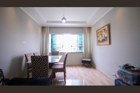 Sala de casa à venda com 3 quartos, 117m² em Parque São Lucas, São Paulo