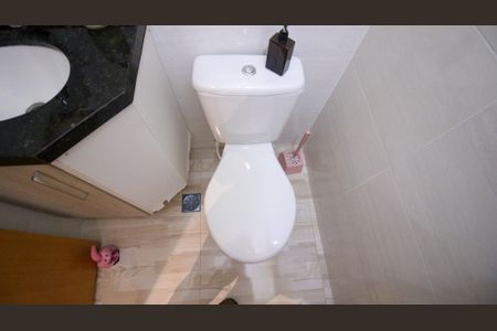 Casa à venda com 117m², 3 quartos e 3 vagas Casa à venda com 117m², 3 quartos e 3 vagasLavabo