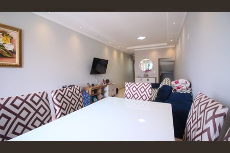 Sala de casa à venda com 3 quartos, 117m² em Parque São Lucas, São Paulo