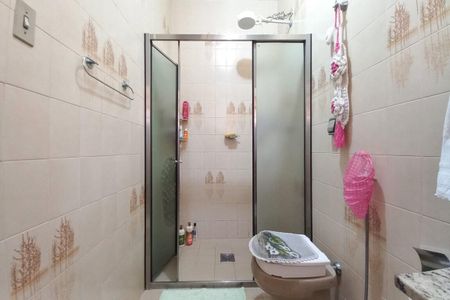 Casa à venda com 264m², 4 quartos e 2 vagas Casa à venda com 264m², 4 quartos e 2 vagasBanheiro da Suíte