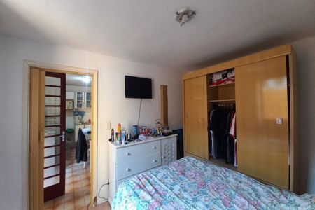 Casa à venda com 264m², 4 quartos e 2 vagas Casa à venda com 264m², 4 quartos e 2 vagasQuarto da Edícula