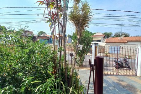 Casa à venda com 264m², 4 quartos e 2 vagas Casa à venda com 264m², 4 quartos e 2 vagasVista da Sala