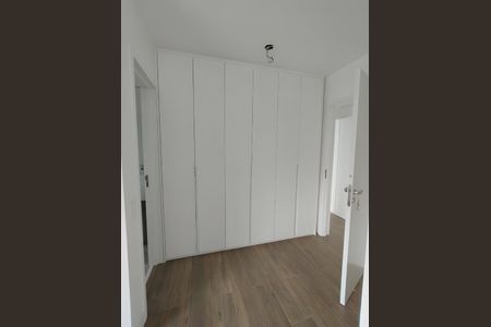 Apartamento para alugar com 74m², 2 quartos e 1 vagaQuarto