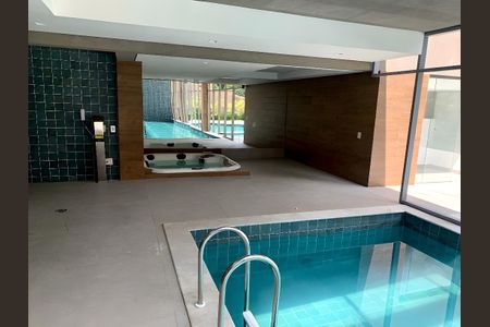 Apartamento para alugar com 74m², 2 quartos e 1 vagaÁrea comum