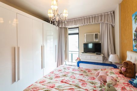 Apartamento à venda com 126m², 3 quartos e 3 vagasSuíte