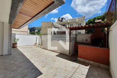 Apartamento à venda com 126m², 3 quartos e 3 vagas Apartamento à venda com 126m², 3 quartos e 3 vagasÁrea comum