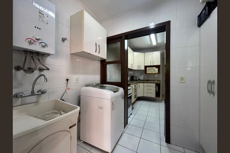 Apartamento à venda com 123m², 2 quartos e 1 vagaÁrea de Serviço