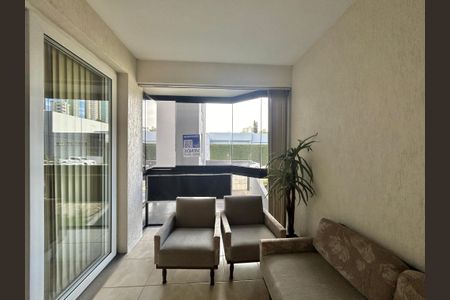 Apartamento à venda com 123m², 2 quartos e 1 vagaSala