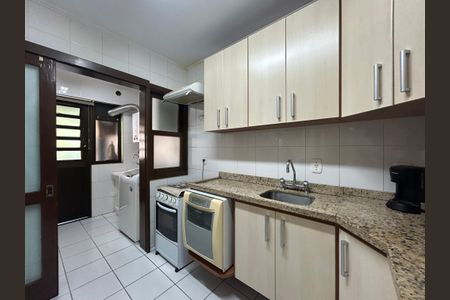 Apartamento à venda com 123m², 2 quartos e 1 vagaCozinha