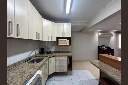 Apartamento à venda com 123m², 2 quartos e 1 vagaCozinha