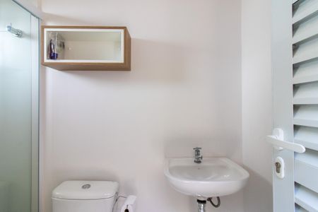 Casa de condomínio à venda com 198m², 2 quartos e 2 vagasBanheiro da Area Externa