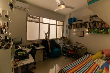 Apartamento à venda com 75m², 2 quartos e sem vaga Apartamento à venda com 75m², 2 quartos e sem vagaQuarto