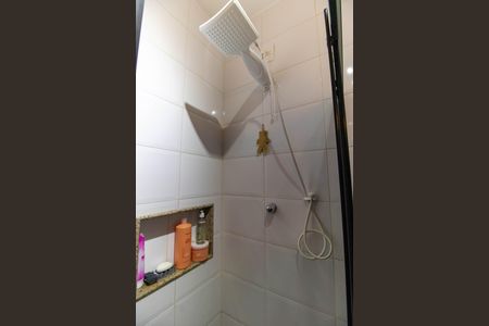 Apartamento à venda com 75m², 2 quartos e sem vaga Apartamento à venda com 75m², 2 quartos e sem vagaBanheiro Social