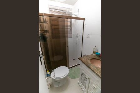 Apartamento à venda com 75m², 2 quartos e sem vaga Apartamento à venda com 75m², 2 quartos e sem vagaBanheiro da Suíte