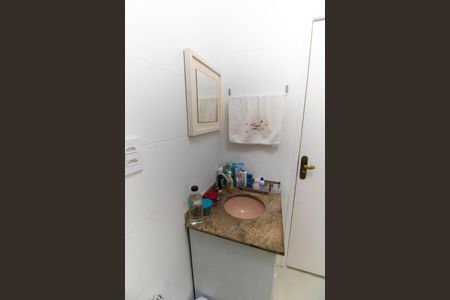 Apartamento à venda com 75m², 2 quartos e sem vaga Apartamento à venda com 75m², 2 quartos e sem vagaBanheiro da Suíte