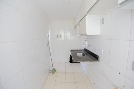 Apartamento para alugar com 43m², 2 quartos e 1 vagaCozinha e Área de Serviço