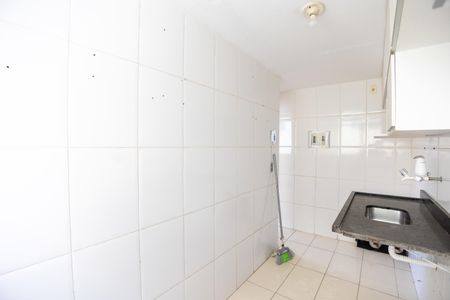 Apartamento para alugar com 43m², 2 quartos e 1 vagaCozinha e Área de Serviço