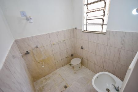 Apartamento à venda com 70m², 3 quartos e sem vagaBanheiro Social