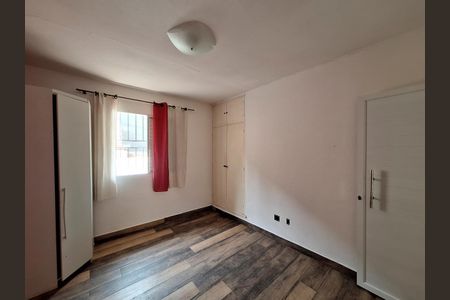 Casa para alugar com 58m², 2 quartos e sem vagaQuarto 1