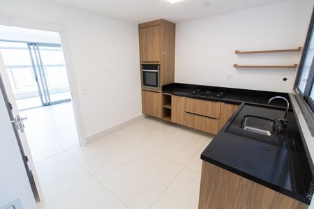 Apartamento à venda com 112m², 2 quartos e 3 vagasCozinha