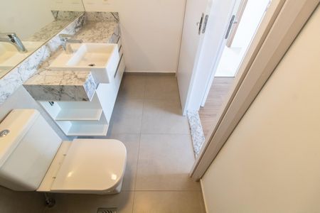 Apartamento à venda com 112m², 2 quartos e 3 vagasBanheiro da Suíte