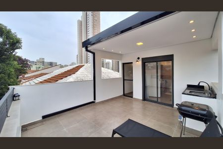 Casa à venda com 168m², 3 quartos e 1 vaga Casa à venda com 168m², 3 quartos e 1 vagaVaranda