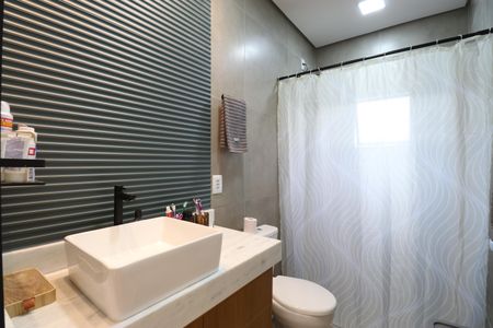 Casa à venda com 168m², 3 quartos e 1 vagaBanheiro da Suíte