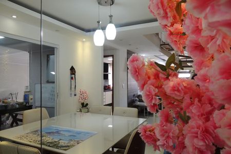 Casa de condomínio à venda com 132m², 3 quartos e 1 vagaSala de Jantar